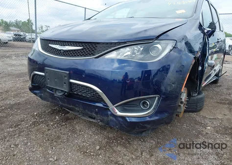 2018 Chrysler Pacifica Touring L from USA, damaged, VIN 2C4RC1BG3JR127315